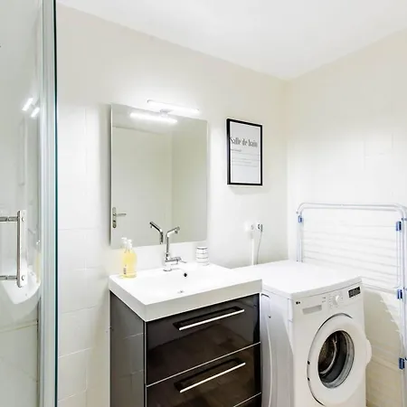 Apartment Superbe Duplex De 70m2 Avec 2 Chambres En Hyper Centre Au Calme Sur Cour Classe 3 Etoiles Avec Parking En Option *